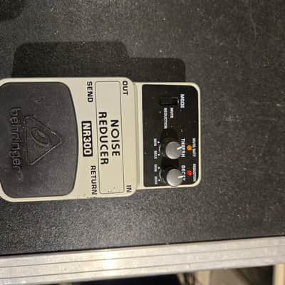 Behringer NR300 Noise Reducer Pedal 2010s - Standard image 2
