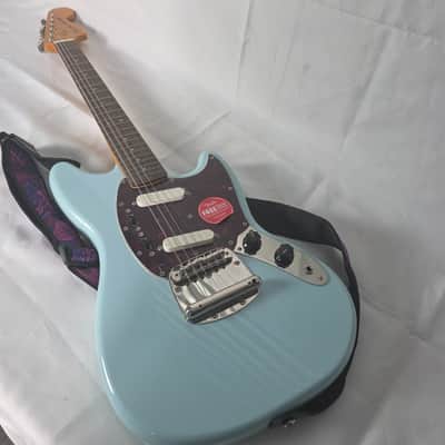 Squier by Fender Classic Vibe '60s Mustang Sonic Blue Poplar Maple 6 String image 14