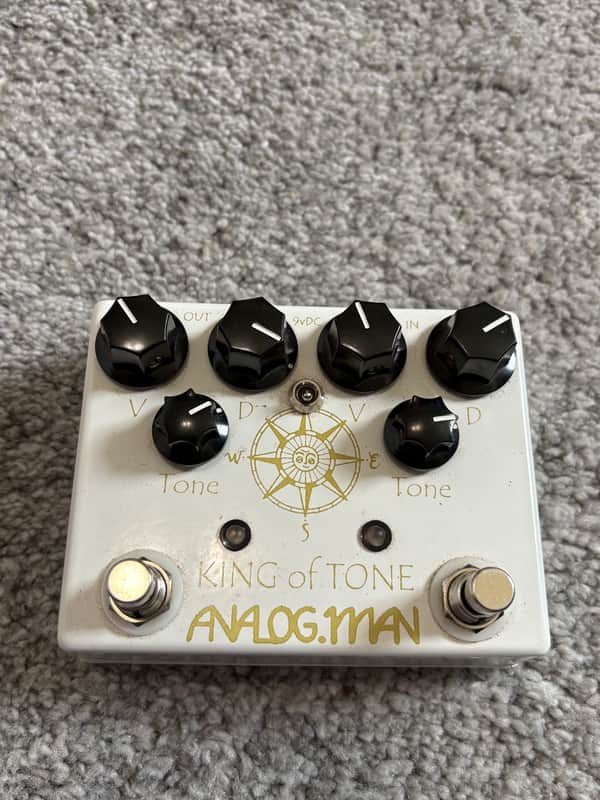 Analogman King of Tone V4 with Red Side High Gain Option and Mode Toggle Switch 2009 - Present - Graphic image 1