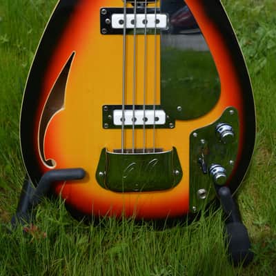 Vox Bill Wyman Teardrop 1967 3 Tone Sunburst image 1