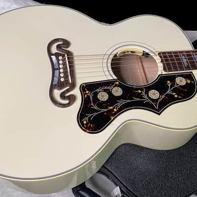 NEW Gibson SJ-200 Standard - Classic White - Authorized Dealer - 5.4 lbs - G07421 image 4