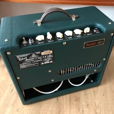 Fender Blues Junior IV FSR Limited Edition "British Racing Green" 15-Watt 1x12" Guitar Combo 2023 - British Racing Green image 3