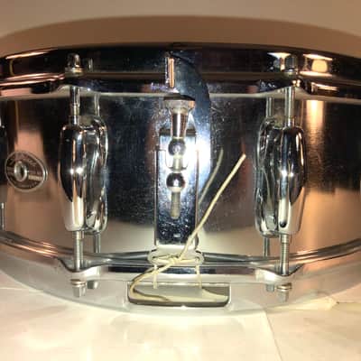 Beautiful Slingerland 10-Lug Snare Drum Niles Badge 1960s - 1970’s - Chrome with Case image 5