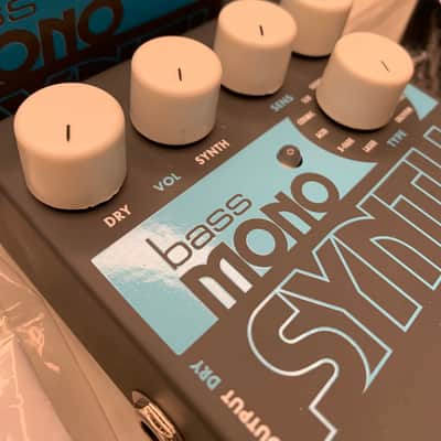 Electro-Harmonix Bass Mono Synth 2019 - Present - Gray image 6