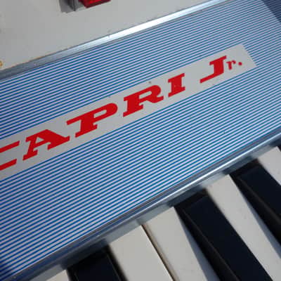 ELKA  CAPRI  Jr image 3