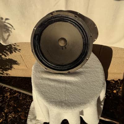 Vintage 12" *8 Ohm Fender CTS Speaker image 2