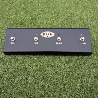 ​EVH 5150III 100W Head & Matching 4x12 Cabinet image 8