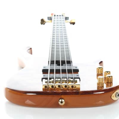2004 Modulus Quantum Q 5 String Bass Chechen Top image 18