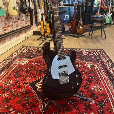 Shergold Masquerader Classic SM03-SD Thru-Black image 1