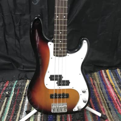 (6644) Squier P Bass Special W/ Hard Case image 1
