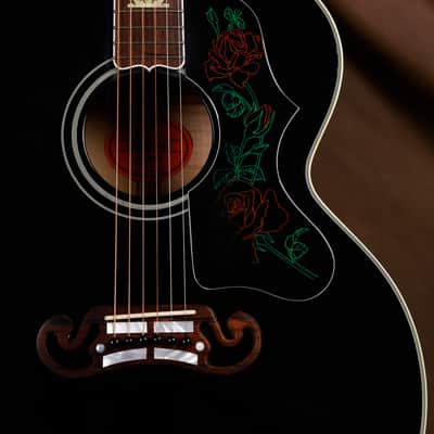 2005 Gibson SJ-200 Rose Custom Acoustic Guitar Black J-200 image 8