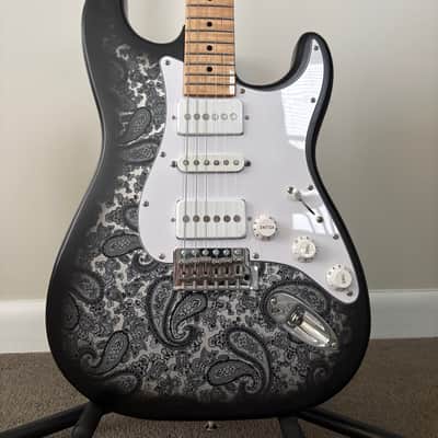 Partscaster Stratocaster 2022 - Paisley Style Matte Black on Silver image 3