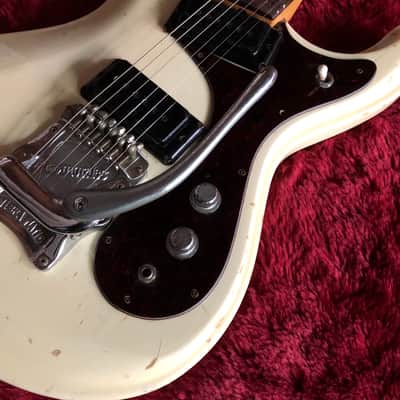 c.1967-1969 Morales ZES-300 MIJ Vintage Guitar  “White” image 5