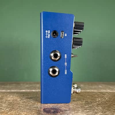 Walrus Audio Mako M1 High-Fidelity Modulation Machine 2022 - 2024 - Blue image 4