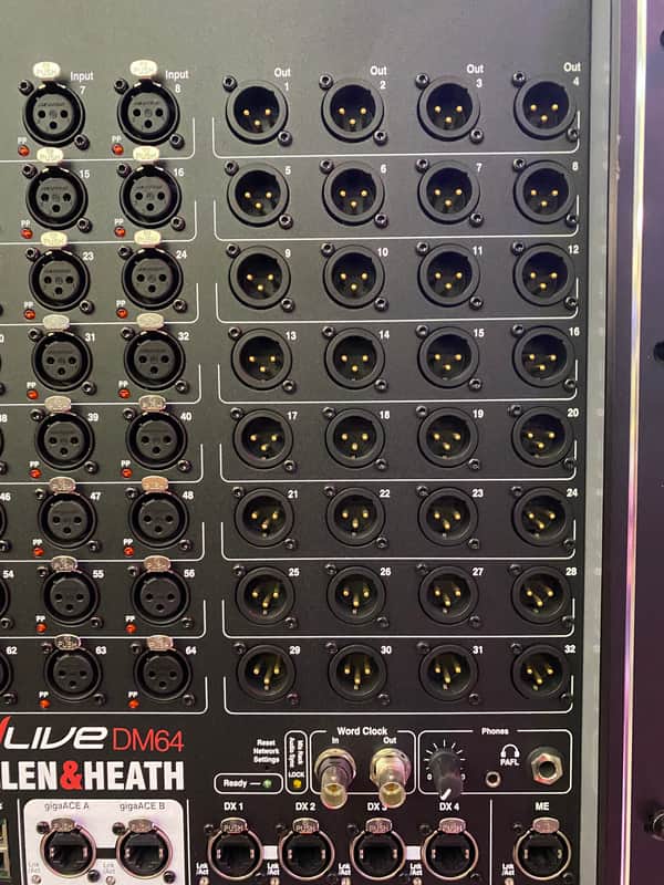 deen.like.live様確認ページ② Allen & Heath dLive DM64 64-Input MixRack | Reverb