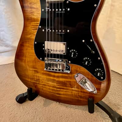 Fender Limited Edition American Ultra Stratocaster HSS Tiger's Eye 2024 - Flame Burst image 13