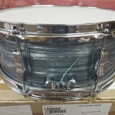 Ludwig *Pre-Order* Legacy Mahogany Vintage Blue Oyster Jazz Fest 5.5x14" Snare Drum w/Internal Muffler | Made in the USA | NEW | Special Order | Authorized Dealer image 7