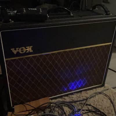 Vox AC30CC2X Custom Classic 2-Channel 30-Watt 2x12" Blue Alnico Guitar Combo 2005 - 2010 Black image 1