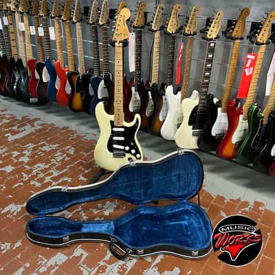 Fender 1982 American Stratocaster White + Emg Dg20 Dav ID Gilmour Set True Vintage image 3