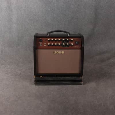 Boss Acoustic Singer Live LT Combo Amp - 2nd Hand image 2
