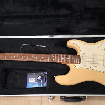 Fender Elite Stratocaster 1983 White CASE QUEEN! MDX TBX PREAMP FreeFlyte Tremolo Vintage 80s American USA Strat Guitar image 2