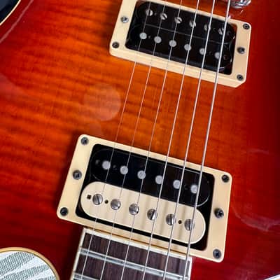 Hamer (USA) Flame Top Standard 2000 - Burst image 18