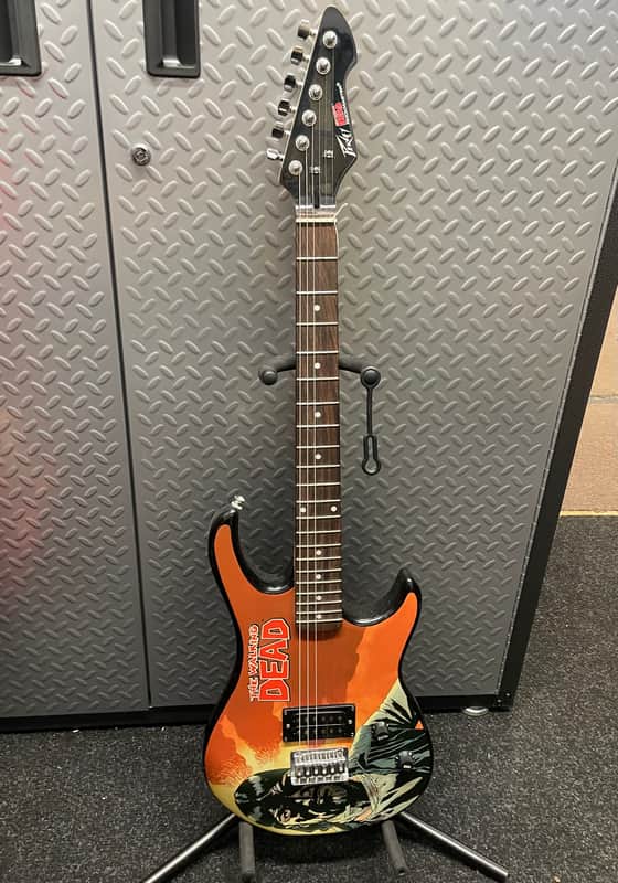 Peavey Rockmaster the walking dead guitar- Black image 1