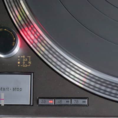 Technics SL-1200MK4 Black direct drive turntable in Very Good Condition image 5