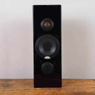 Monitor Audio Radius 180 Bookshelf Speaker | Reverb
