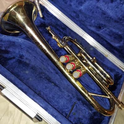 Reynolds Medalist Cornet Brass, USA, with case and mouthpiece image 4