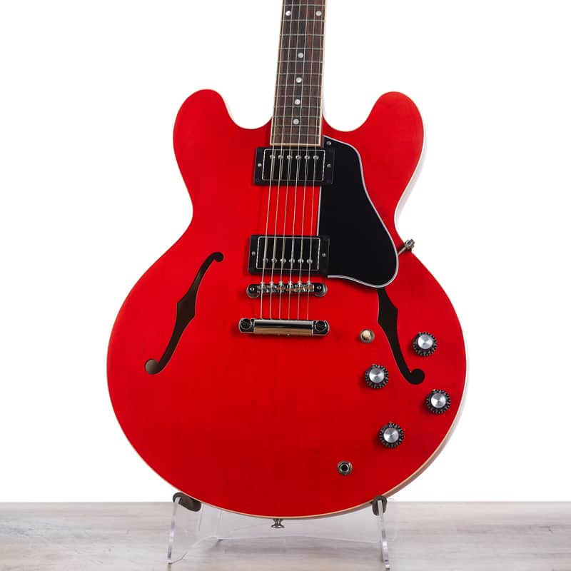 Gibson ES-335, Satin Cherry | Demo