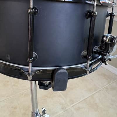 Pearl UCA6514 UltraCast Aluminum 14x6.5" Snare Drum - Matte Black image 4