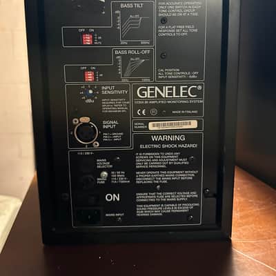 Genelec 1030A 6.5" Powered Nearfield Studio Monitor (Pair) 1994 - 2005 - Black image 3