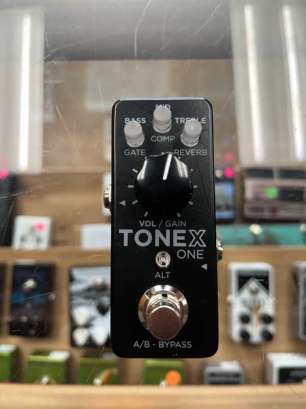 IK Multimedia ToneX One