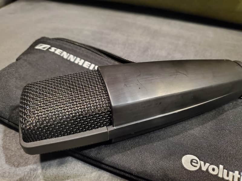 Sennheiser MD 421 II Cardioid Dynamic Microphone 2002 - Present - Black image 1