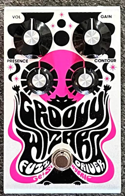 kcFX kittycasterFX Groovy Wizard - Silver, Black and Pink image 1