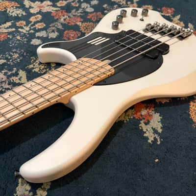 Dingwall NG2 Adam "Nolly" Getgood Signature 5-String - Ducati Pearl White image 19