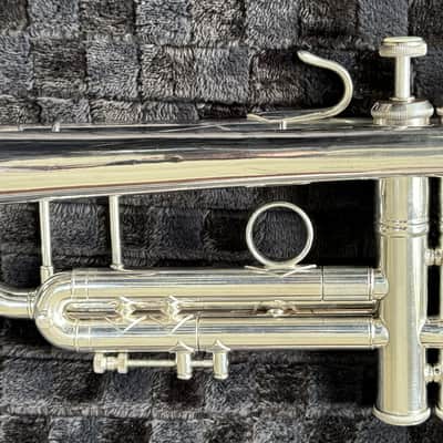 Used 1970’s Bach Stradivarius Model 37 Silver Trumpet with case and NY Bach 7C mouthpiece image 3