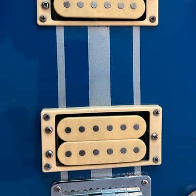 Vintage Cort Double Cutaway Electric Guitar - Case image 8