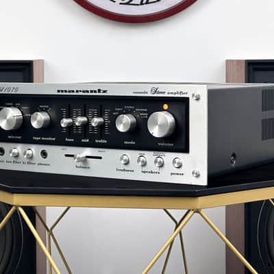 VINTAGE MARANTZ 1070 INTEGRATED AMPLIFIER (FREE WC-10 WOOD CASE) 1-YEAR WARRANTY image 4