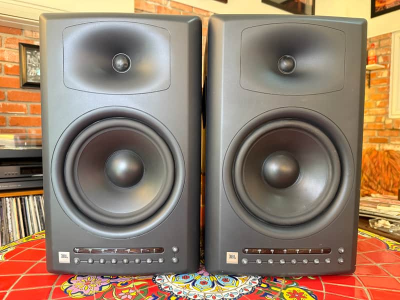 JBL LSR4328P 8" Powered 2-Way Studio Monitor (Pair) 2010s - Black image 1