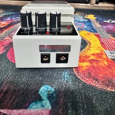 Boss NS-2 Noise Suppressor (Silver Label) 1989 - Present - White image 4