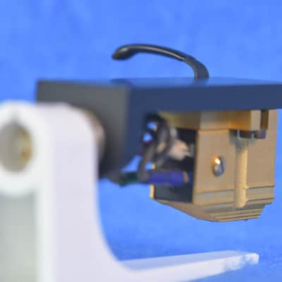 Ortofon MC 20 super Cartridge W/ Headshell In VG Condition image 10