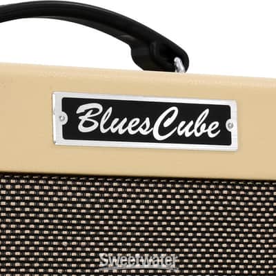Roland Blues Cube Hot 30-watt 1 x 12-inch Combo Amp - Vintage Blonde (BCHot-VBd2) image 6