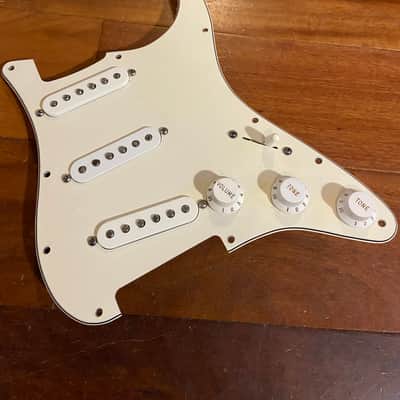 Genuine Fender MIM Strat Standard Pickups White Parchment Stratocaster image 1
