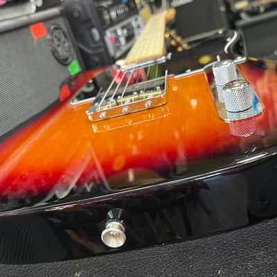 Fender American Special Telecaster with Maple Fretboard 2011 - 3-Color Sunburst image 19