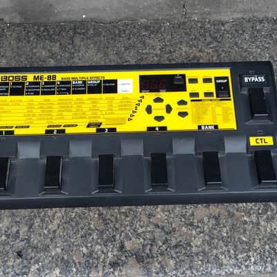 Boss ME-8B Bass Multiple Effects Pedal 1996 - 2001 - Black and Yellow image 1