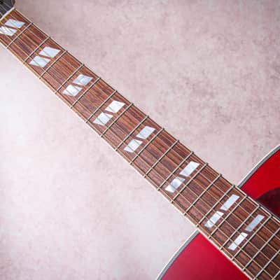 GIBSON USA Custom Shop Custom Hummingbird Quilt #1 of 28 "Heritage Cherry burst" (2008) image 11