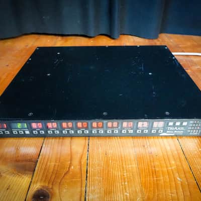Mesa Boogie Triaxis V2.0 Röhren-Preamp – mit Rectifier Sound! Technisch top, optische Mängel image 2