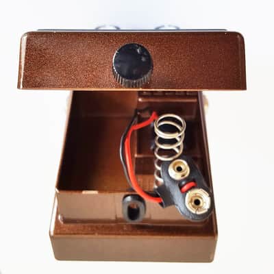 Boss OC-2 Octave Vintage Effects Pedal - Brown image 14